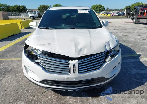 2017 Lincoln Mkc Reserve z USA, uszkodzony, nr VIN 5LMCJ3C92HUL11058